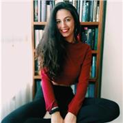 Profesora de inglés imparte clases de 3 a 12 años